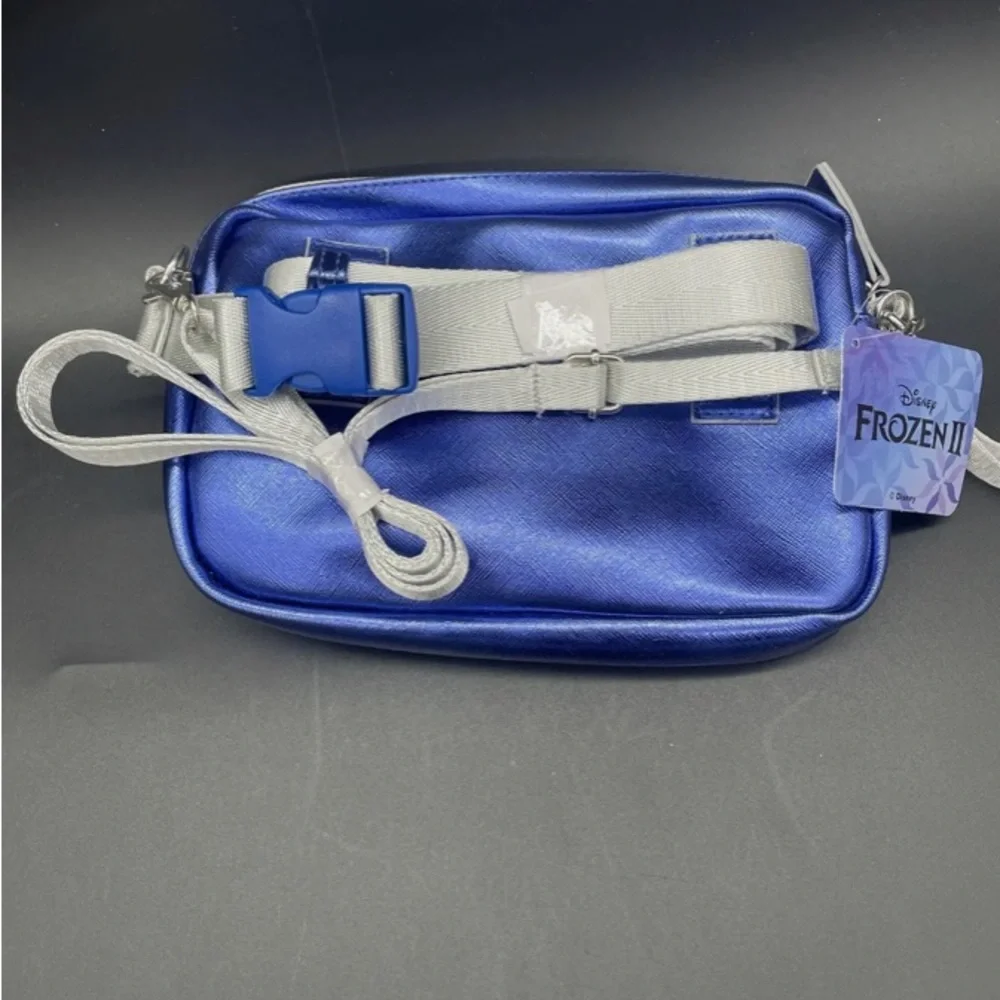Disney Frozen 2 Belt Bag Wristlet, New With Tag - Picture 2 of 6